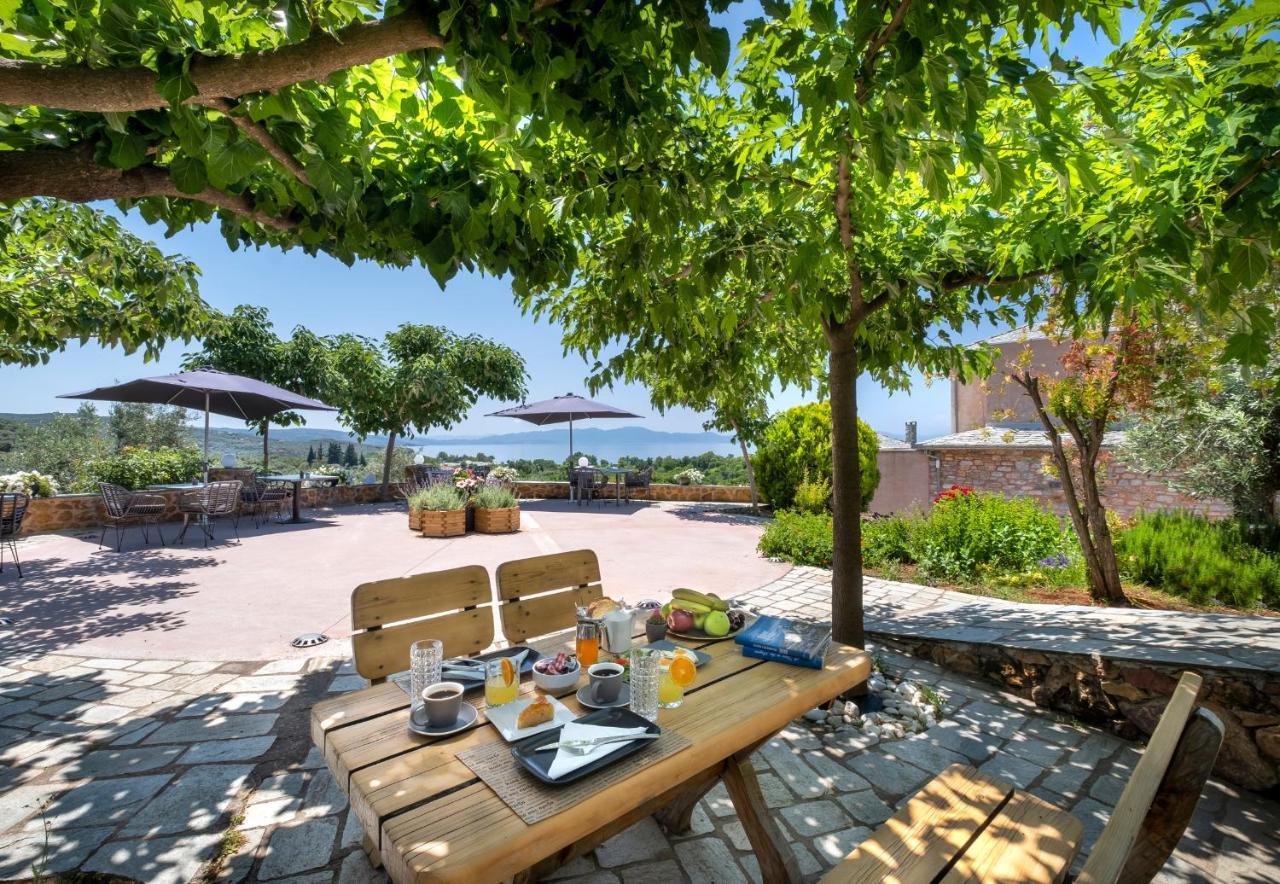Iakovakis Suites & Spa Koropi Exterior foto