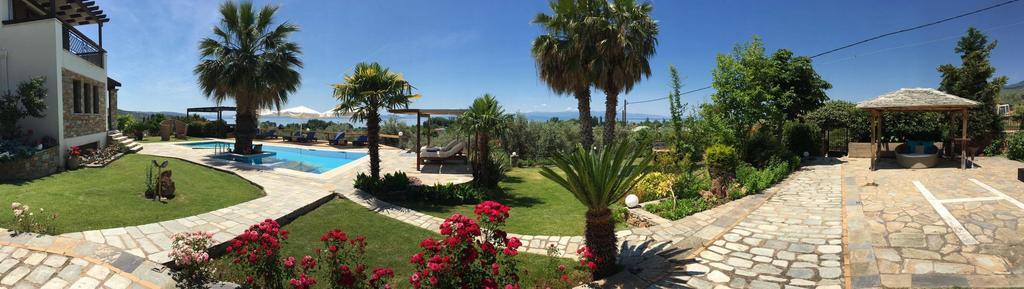 Iakovakis Suites & Spa Koropi Exterior foto